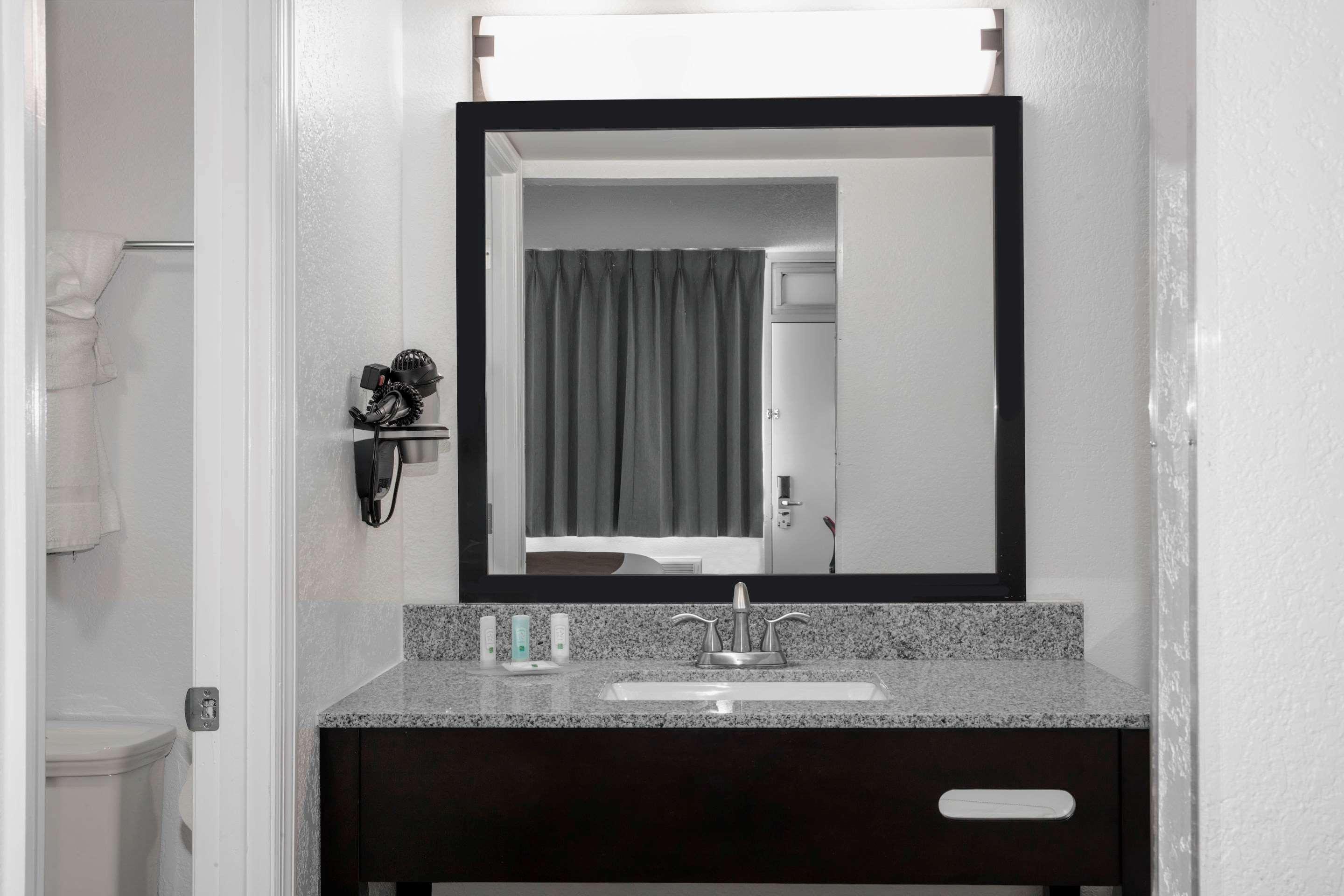 Quality Inn Miami South Palmetto Bay Extérieur photo